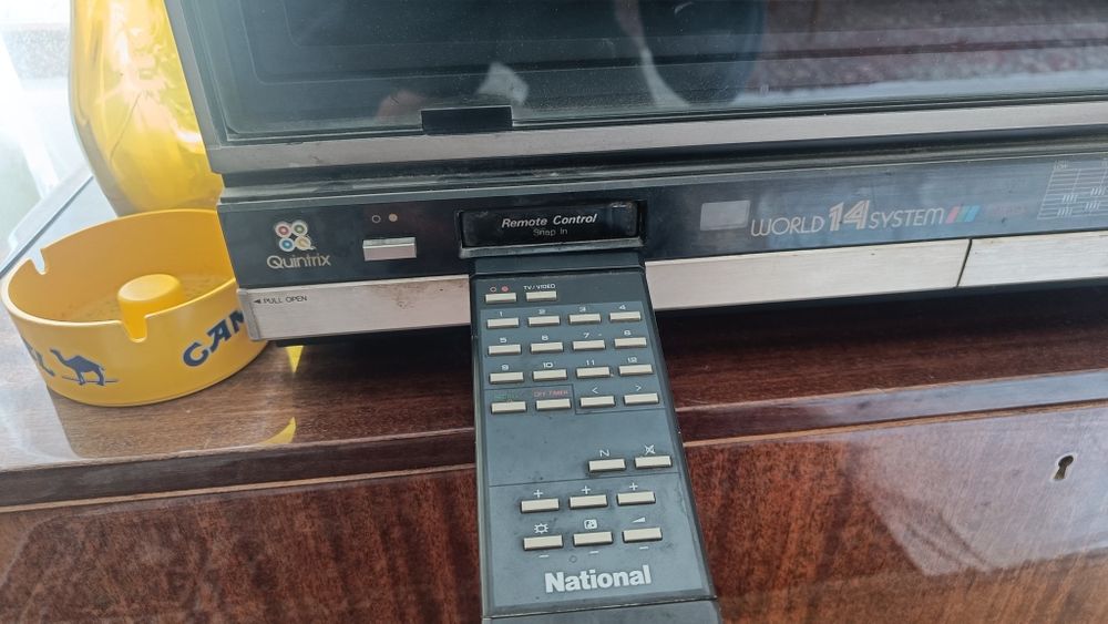 Ретро National TC-Al2600 Quintrix World 14 system винтидж телевизор тв