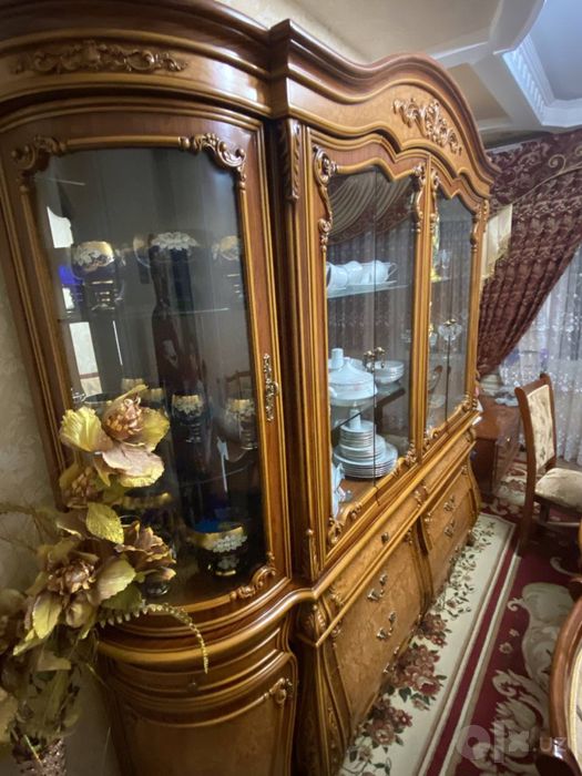 Продаю срочно Стенка для гостинной