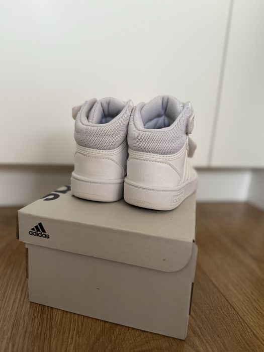 Adidas Hoops Mid - номер 24