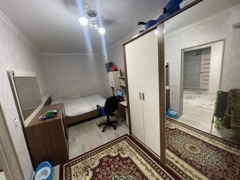 Продается 2 ух комнатное квартира