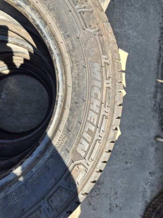 235 65 r16c Michelin Agilis 2024
