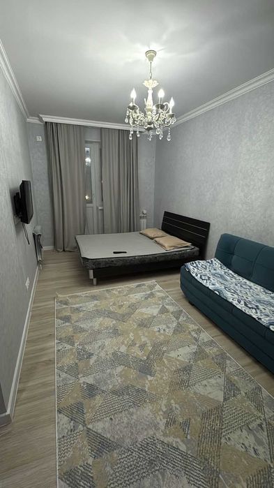 Сдам 1 комнатную район Евразия ЖК Семья