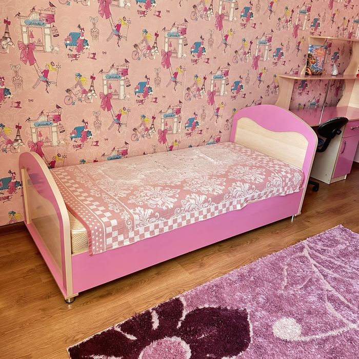 2 кровати  для девочек