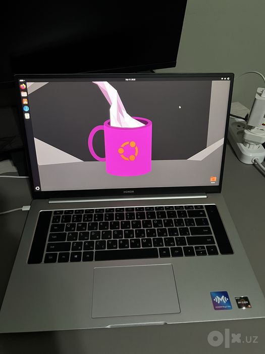 Honor magic book pro noutbuk laptop