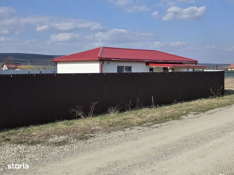 Casa + Teren 416mp Podu Oltului Harman Brasov