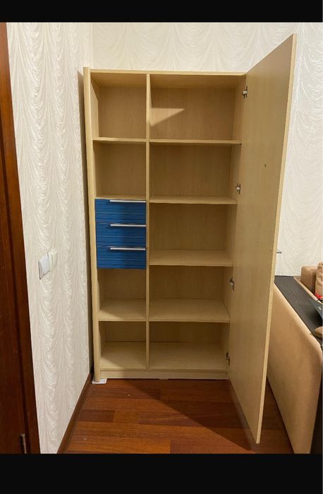 Письменный стол со шкафами