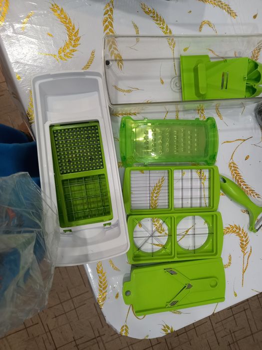 Продам кухонный набор