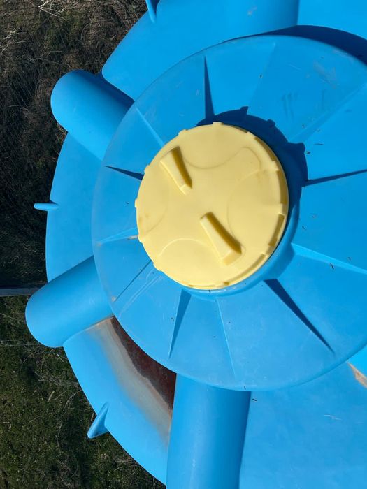 Продам ёмкость Б/у