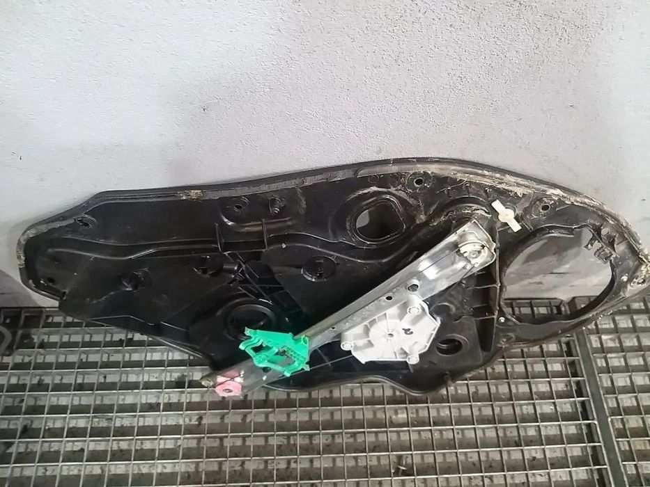 Macara geam electric stanga spate alfa romeo giulietta 940 0505265380