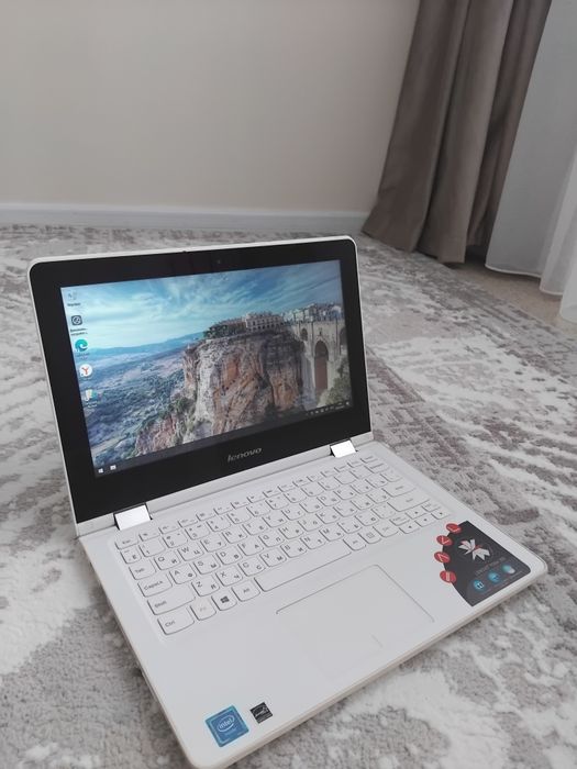 Продам. Нетбук ленова,