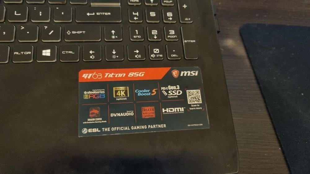 Laptop gaming MSI GT63 Titan 8SG rtx 2080 200W