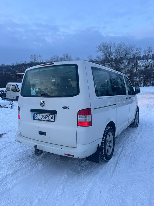 Vând vw t5 8+1 de 1.9 d schimb cu bus 16+1