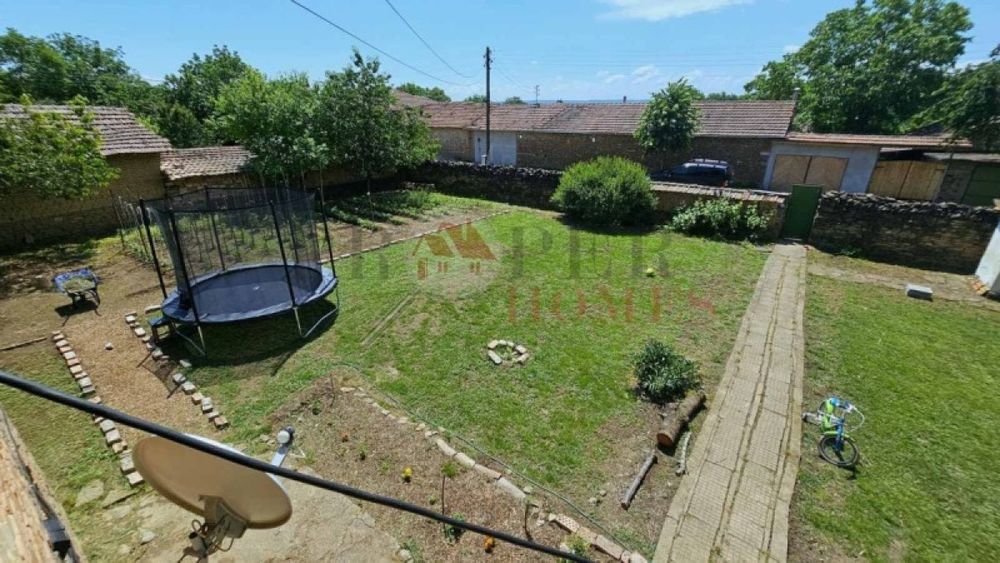 Продава се Къща в с. Лесичери, Област Велико Търново - 80 кв.м за 319 €/кв.м - Снимка #2