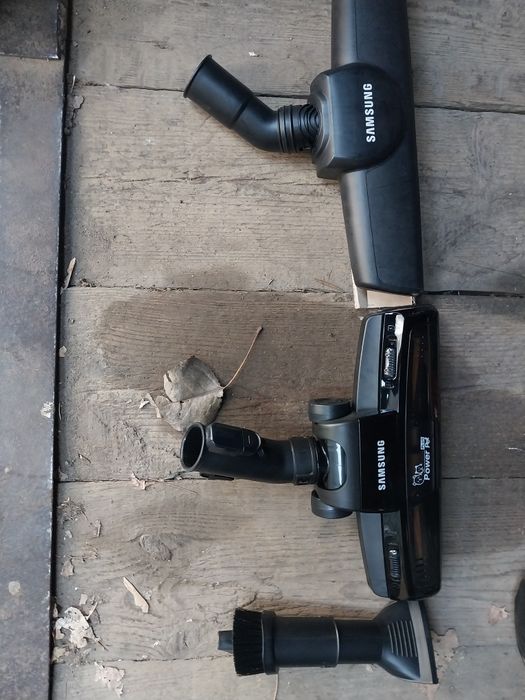 Щетка для пылесоса