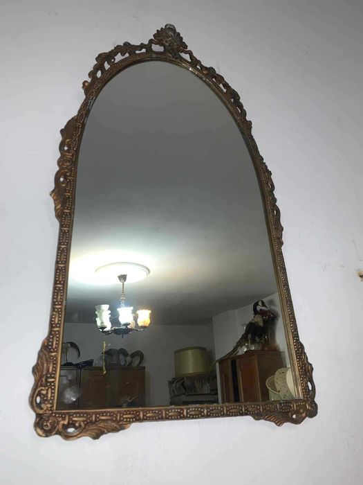 Oglinda de perete in rama