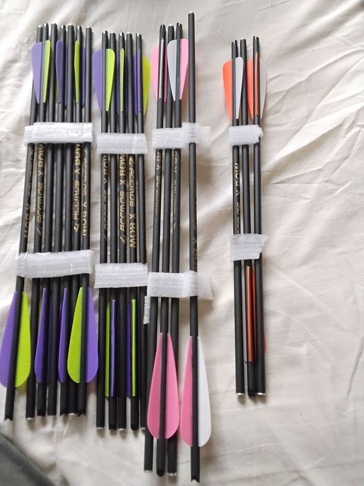 Săgeți pentru arbaletă de 16,18,20,22inch,cu/fara varfuri cu 3lame,noi