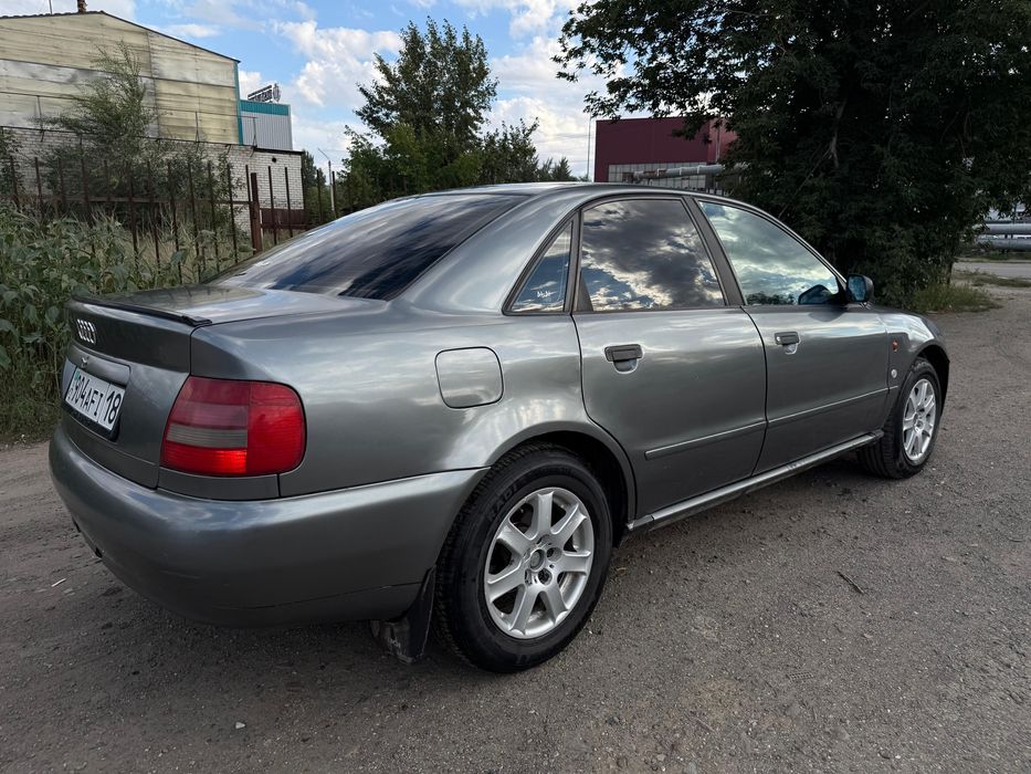 Продам Ауди а4 обмен приветсвуется