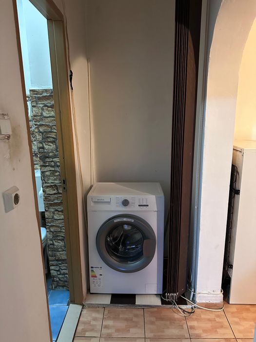 Apartament de inchiriat 2 camere in Lipova,central.