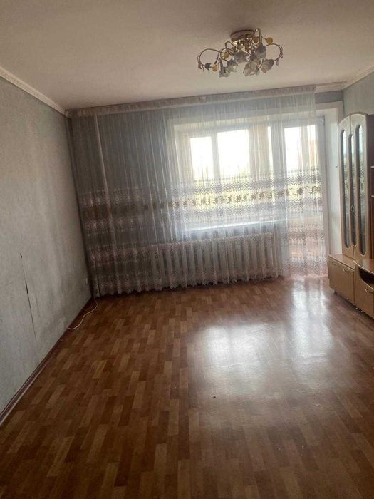 3х крмнатная квартира район Наримановского рынка