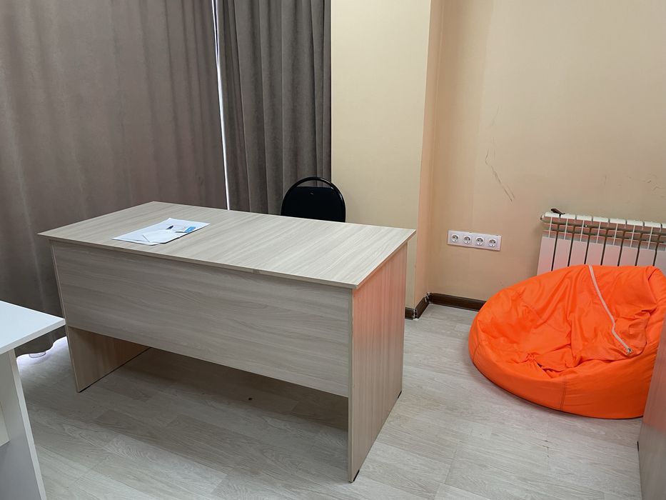 Продам столы офисные