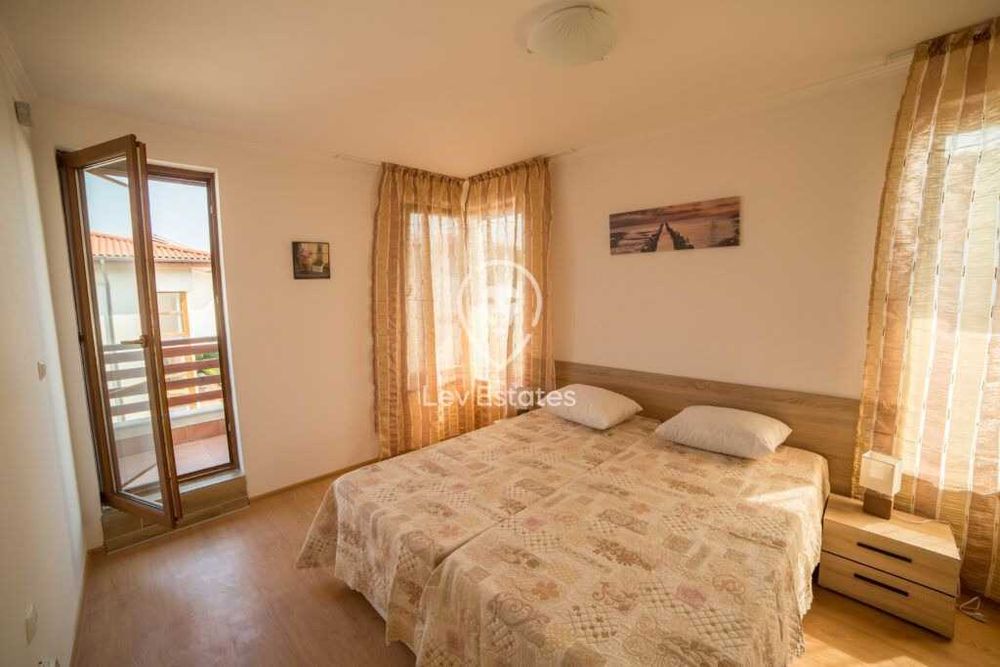 Продава се Къща в с. Лозенец, Област Бургас - 244 кв.м за 1226 €/кв.м - Снимка #4