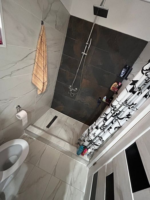 Apartament Jucu de mijloc