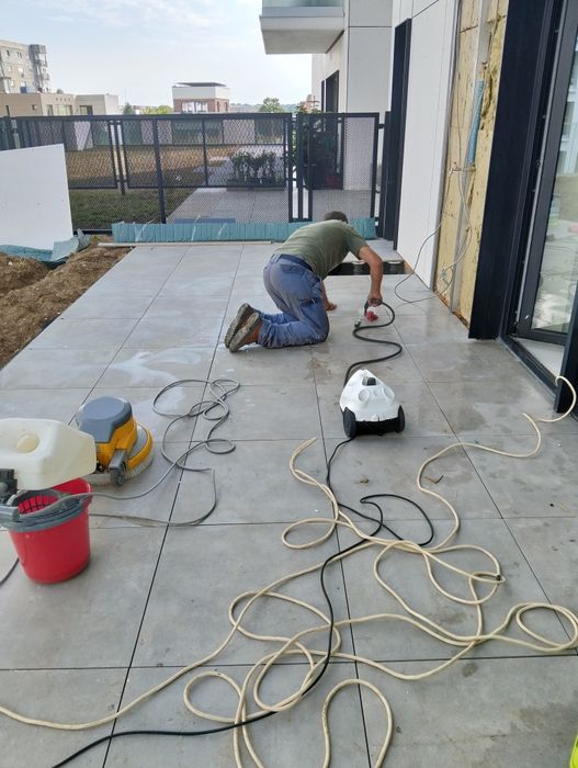 Curățenie profesionala și zugravire