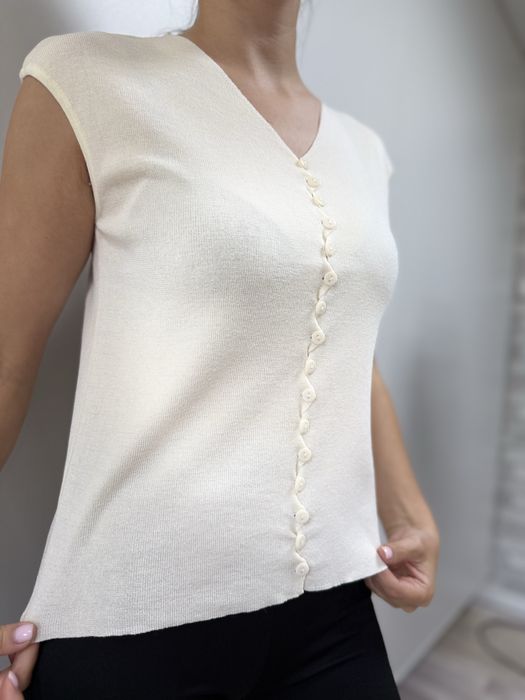 Футболки Разные новые