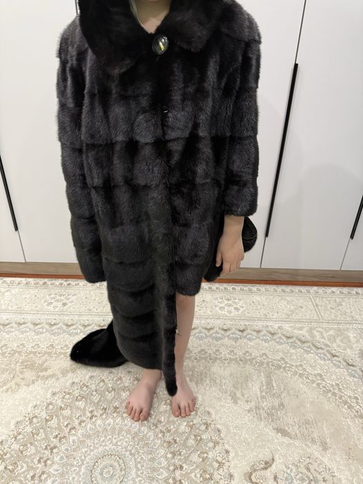 Продам норковую шубу