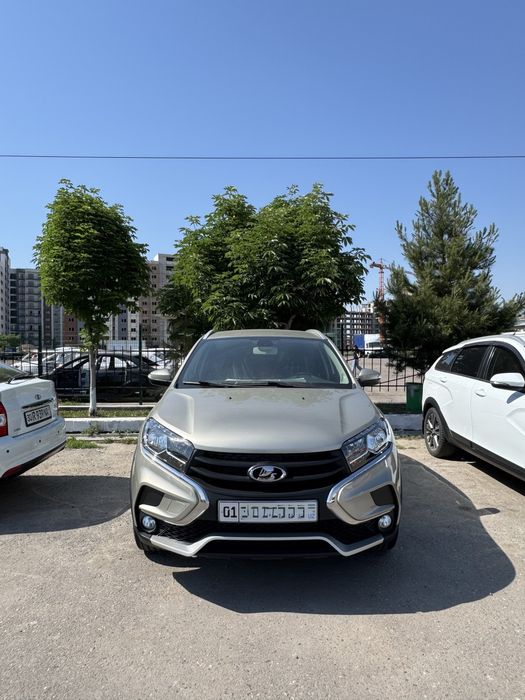 Продается Lada xray cross