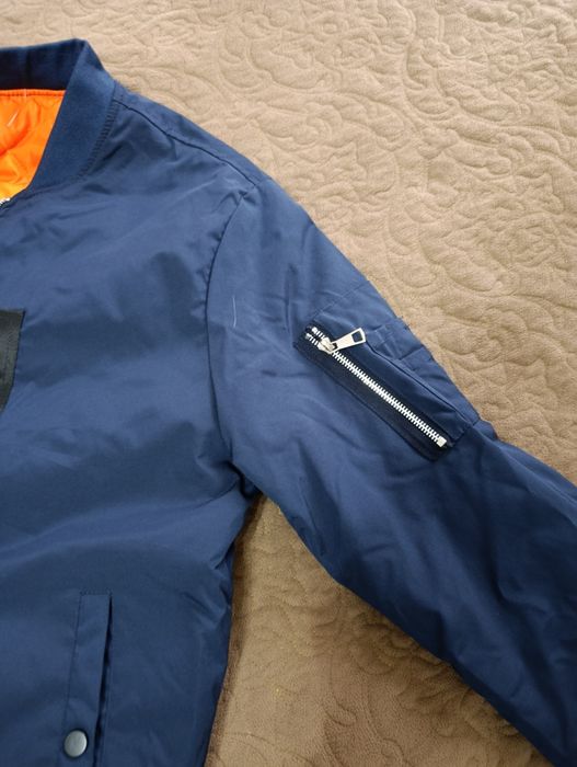 Куртка бомбер новая