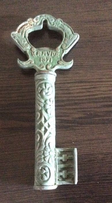сувенирен ключ - гр.Калуга 1371