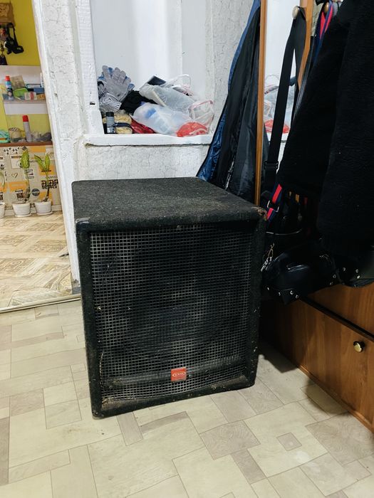 продам сабвуфер диамитор 18