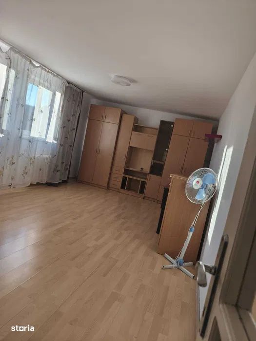 Apartament 1 camera, 42 mp, finisat, decomandat, zona strazii Arinilor