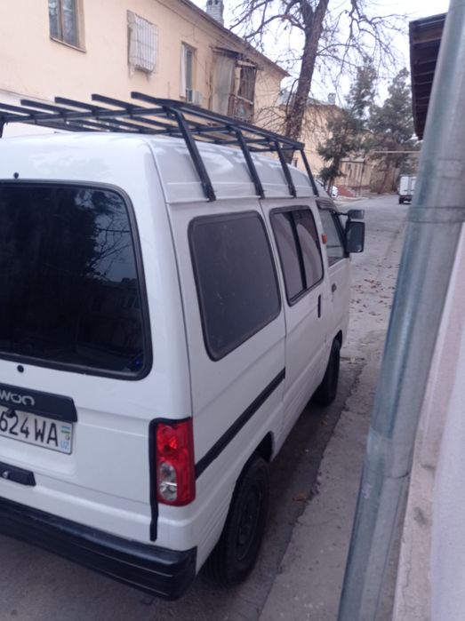 Дамаз 1999 йил сирочни сотилади