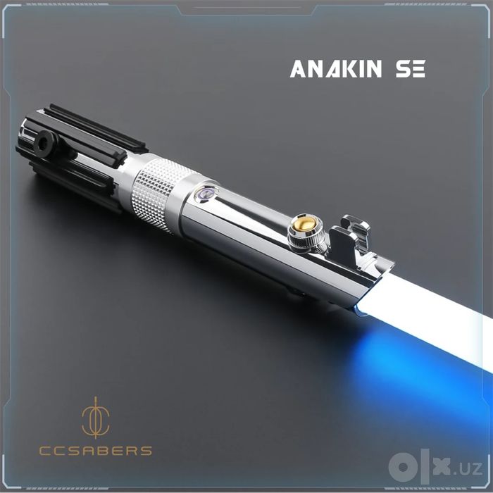 Косплейный костюм и световой меч Anakin Skywalker