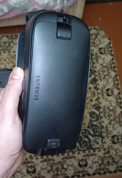 Продаётся вертуалние очки