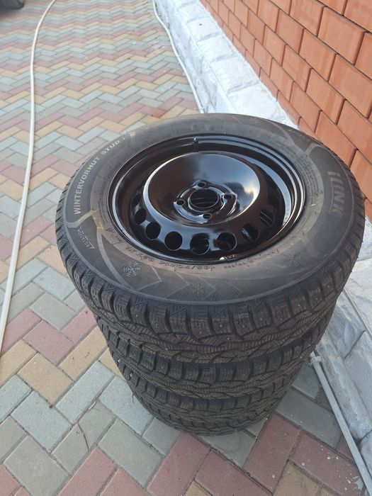 Продам шины с дисками R14, 185/70, 4штук