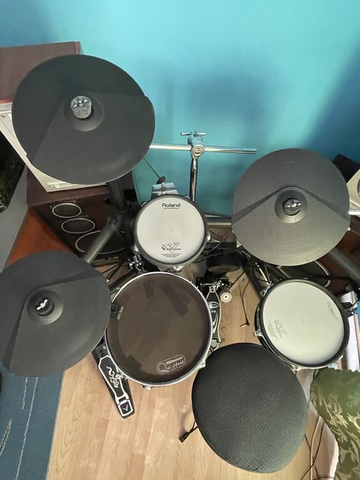 Електронни барабани Roland TD-6V  500€