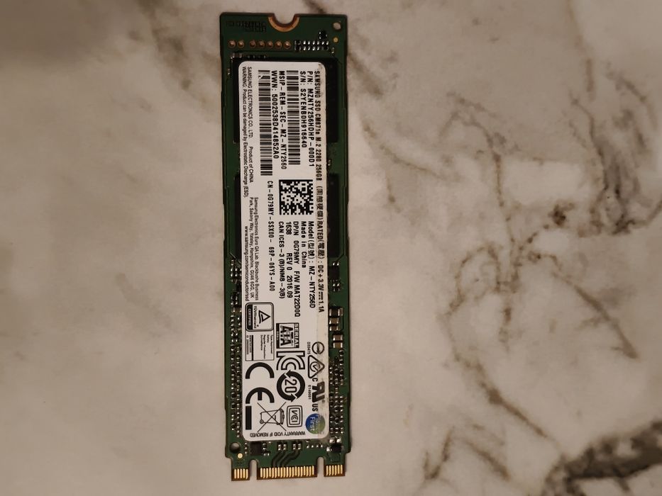 SSD M2 Samsung NGFF Sata 256gb 95%, 102zile, 8tb