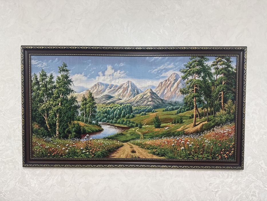 Продам большую картину в раме