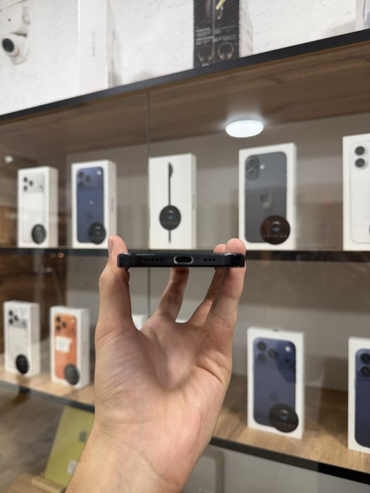 iPhone 15