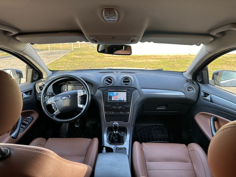 Vand Ford Mondeo Titanium