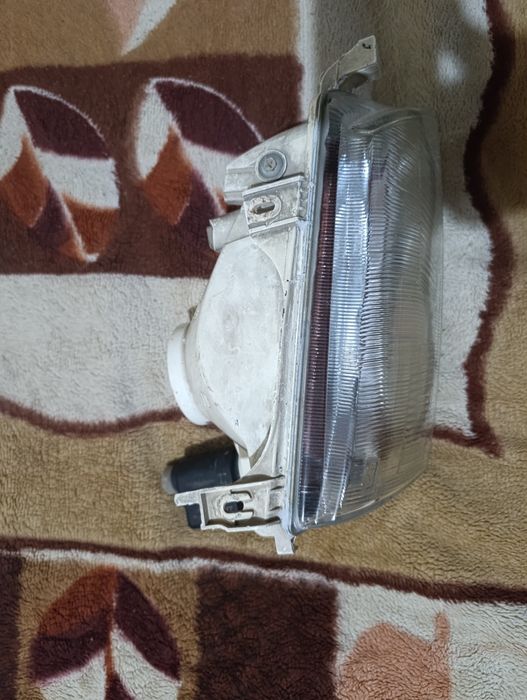 Фара на Опель астра F