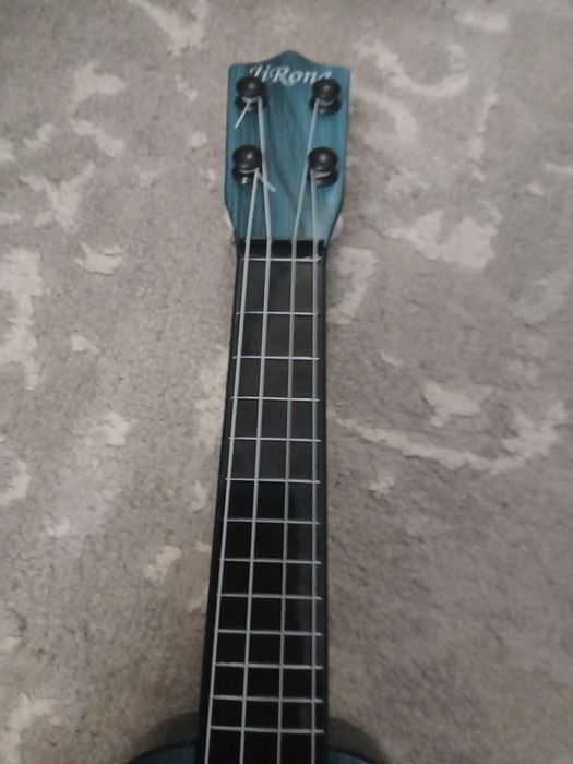 Укелеле мини класный