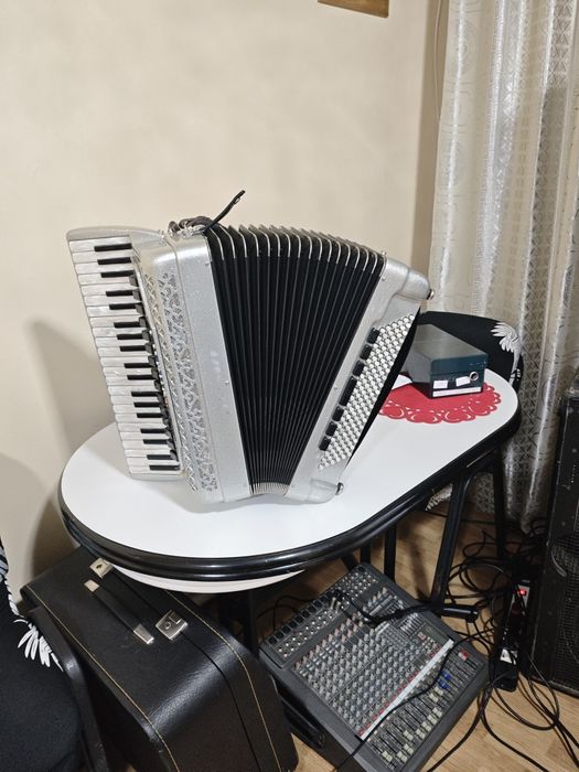 Vand acordeon digital Siwa & Figli Super Quattro MIDI