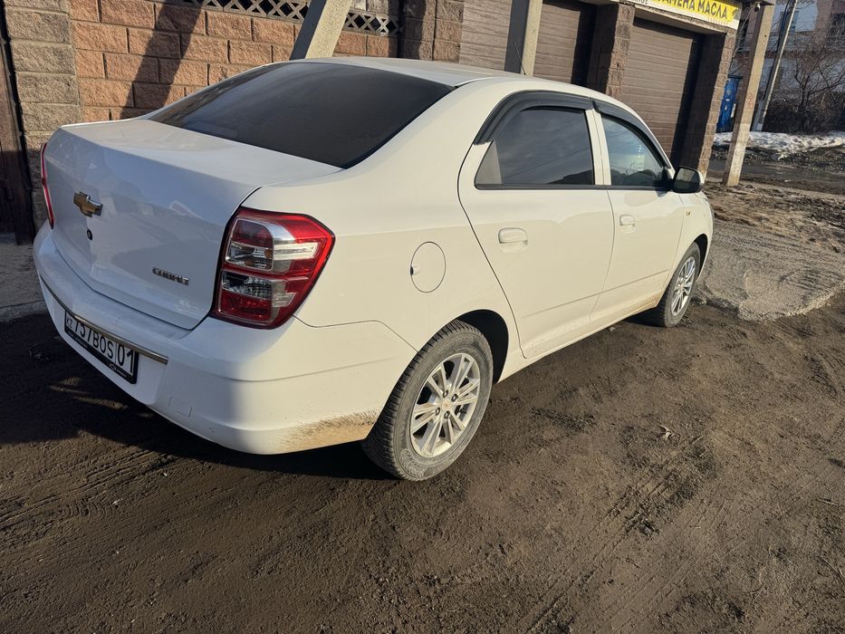 Продам шеврале кобальт