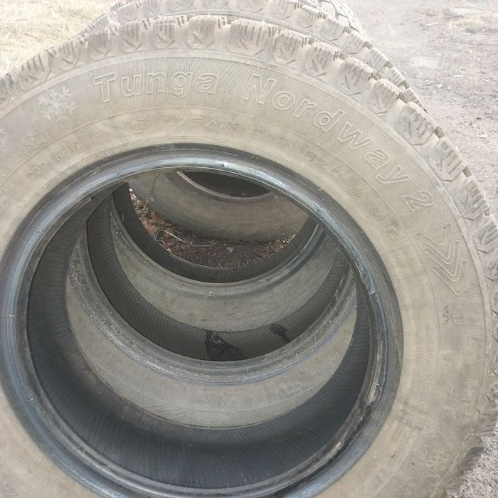 Продам резину не дорого