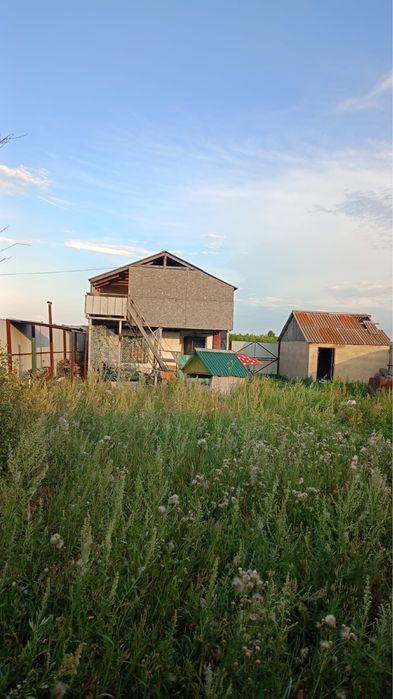 Продам дачу со скважиной