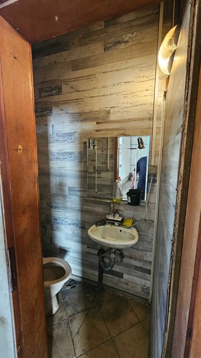 Дава се под наем Склад в с. Ясен, Област Плевен - 400 кв.м за 1020 € - Снимка #4